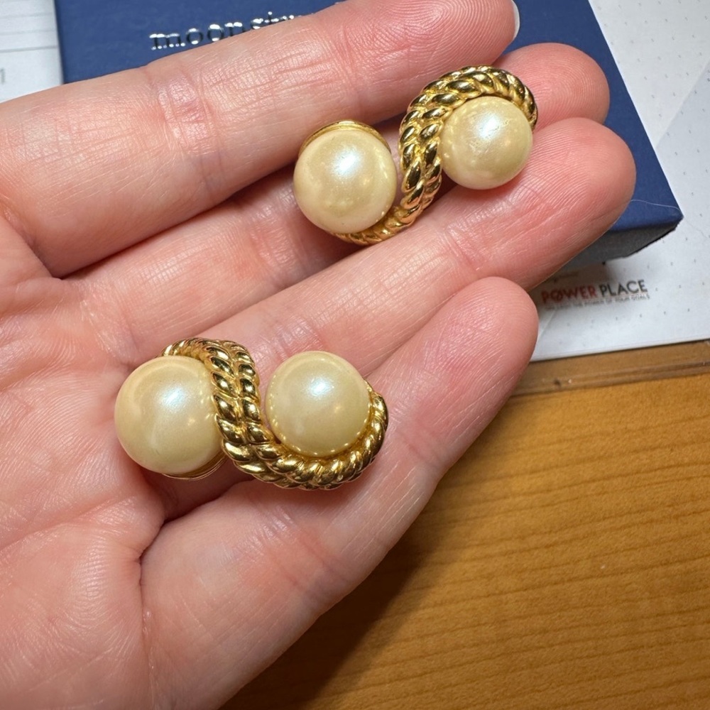 Vintage Faux Pearl Earrings